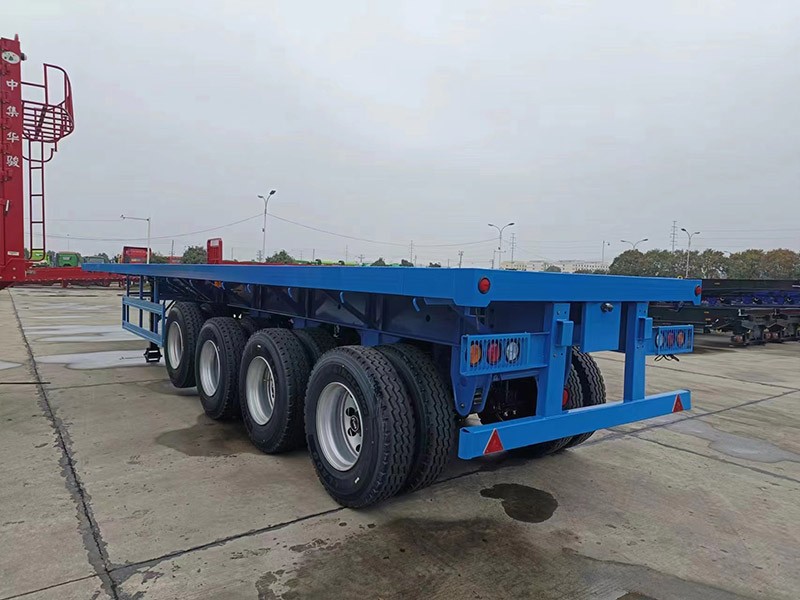 flatbed truck 18 wheeler